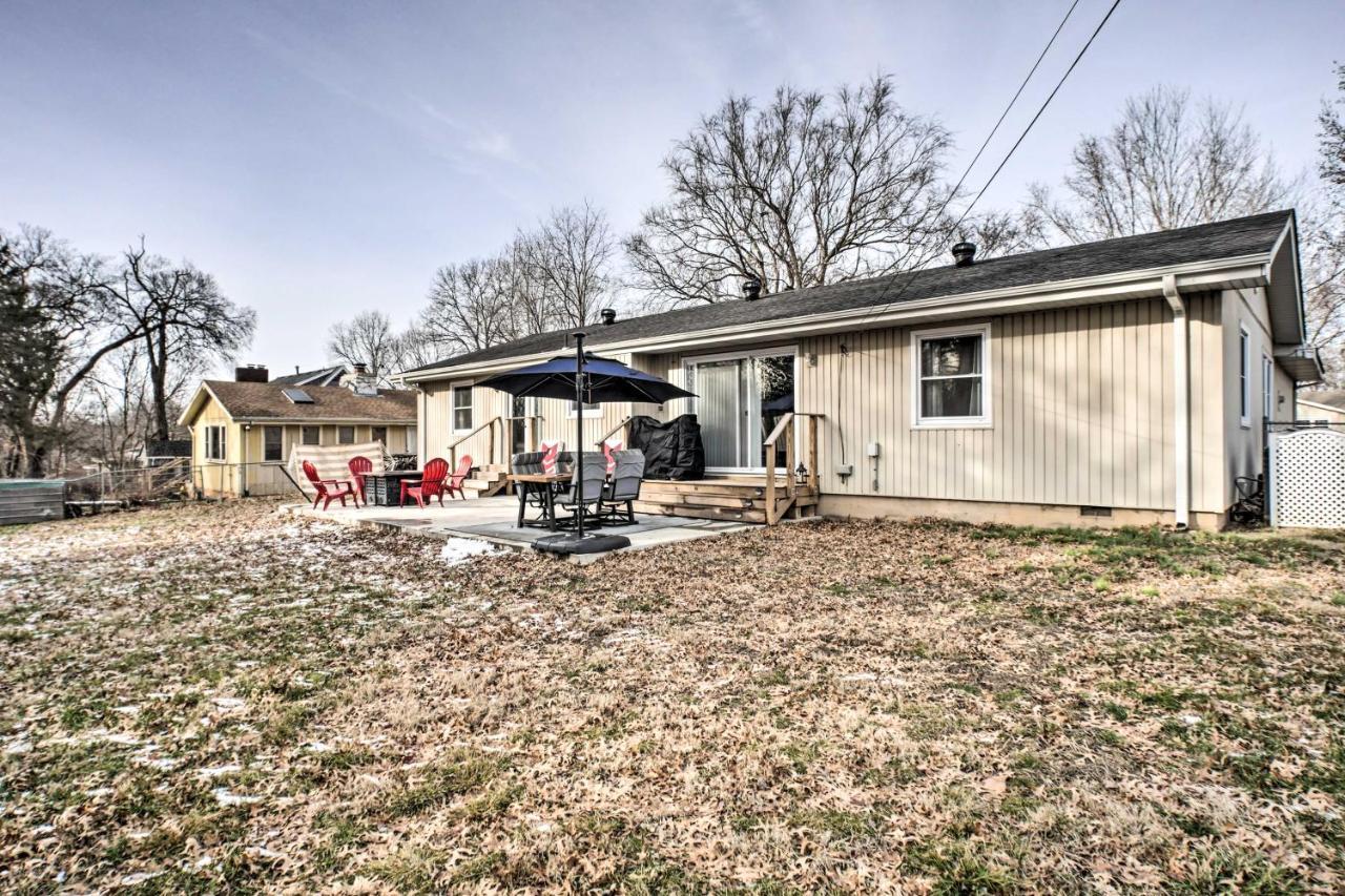 Family-Friendly Springfield Home With Yard! Exterior photo